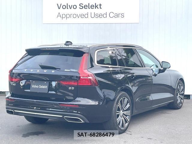 Volvo V60 2021-07 8278788-18
