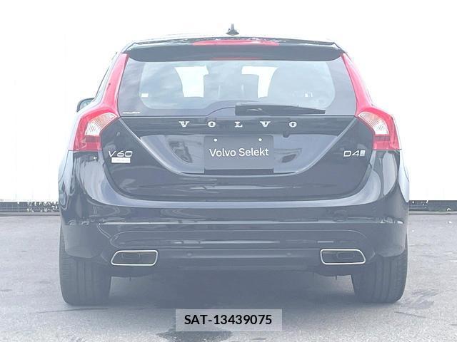Volvo V60 2018-09 8278789-17