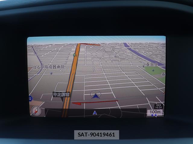 Volvo V60 2018-08 8279240-16