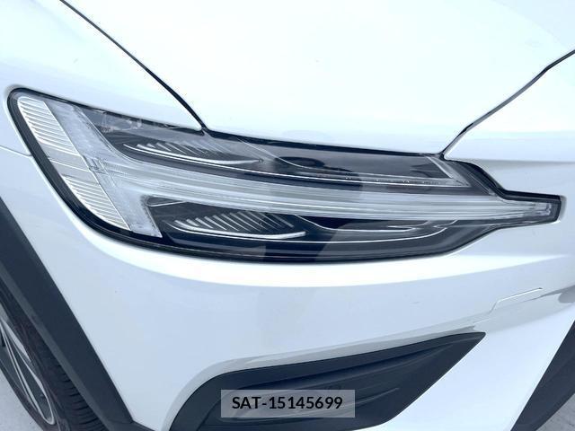 Volvo V60 2021-12 8280438-17