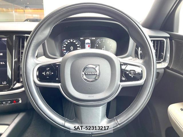 Volvo V60 2021-06 8280441-10