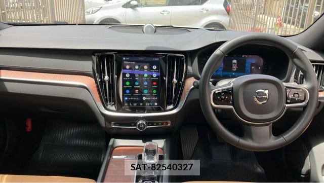 Volvo V60 2023-03 8280470-2