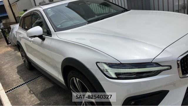 Volvo V60 2023-03 8280470-3