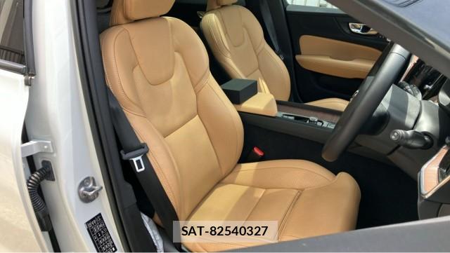 Volvo V60 2023-03 8280470-5