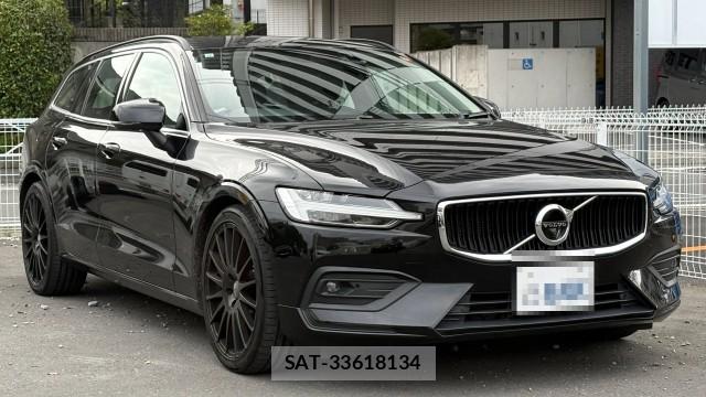 Volvo V60 2021-11 8281527-10