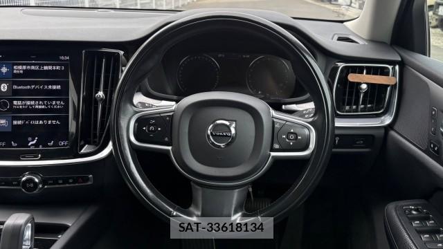 Volvo V60 2021-11 8281527-15