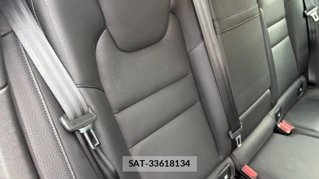 Volvo V60 2021-11 8281527-3