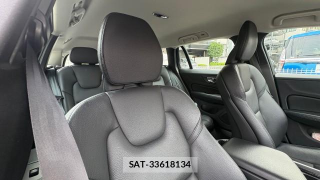Volvo V60 2021-11 8281527-5