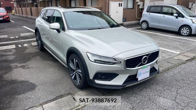 Volvo V60 2019-03 8281787-11