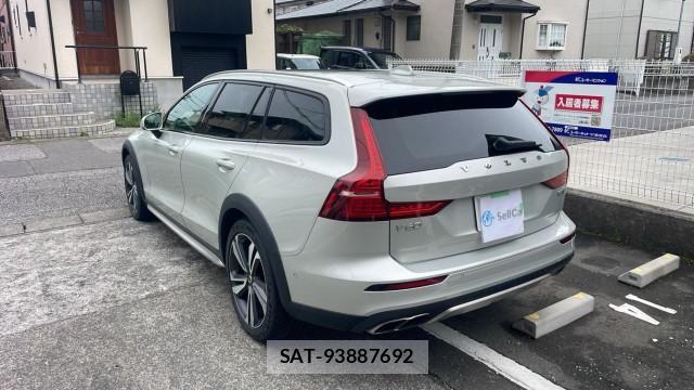 Volvo V60 2019-03 8281787-13