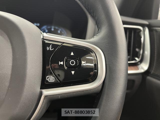 Volvo V60 2022-05 8283956-12