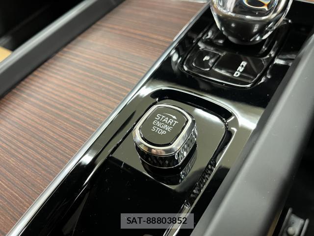 Volvo V60 2022-05 8283956-15
