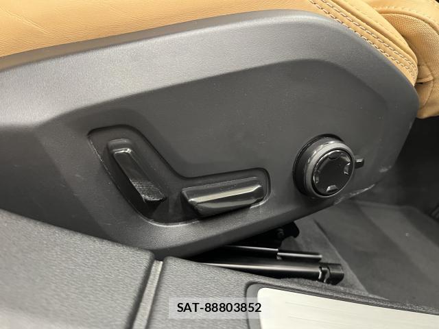 Volvo V60 2022-05 8283956-4