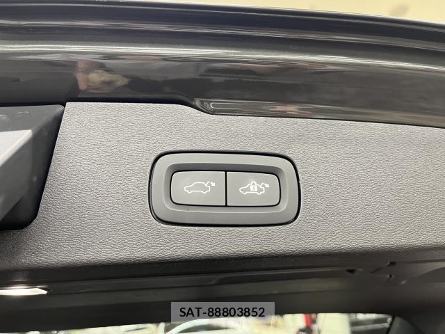 Volvo V60 2022-05 8283956-9