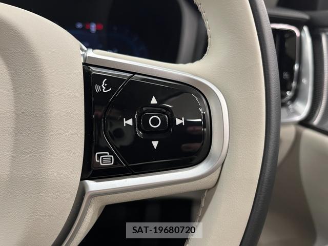 Volvo V60 2025-07 8283958-11