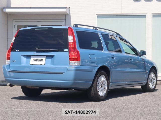 Volvo V70 2006-06 8279243-7