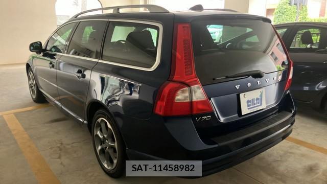 Volvo V70 2012-12 8281303-13
