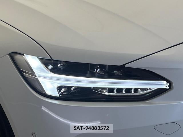 Volvo V90 2024-06 8277062-14