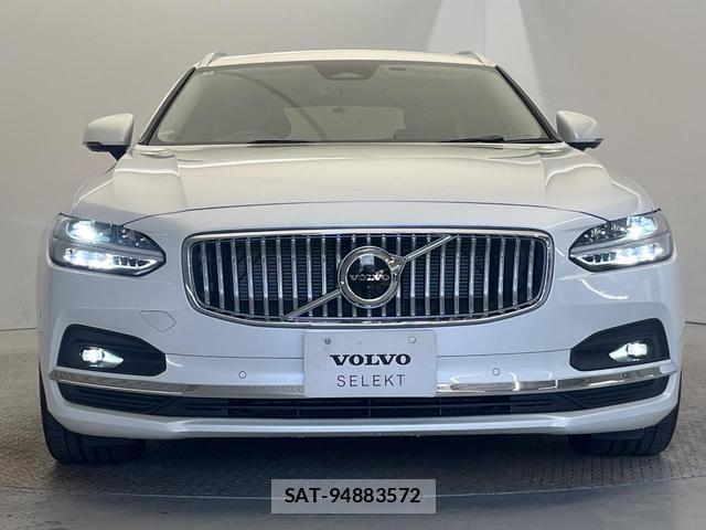 Volvo V90 2024-06 8277062-16