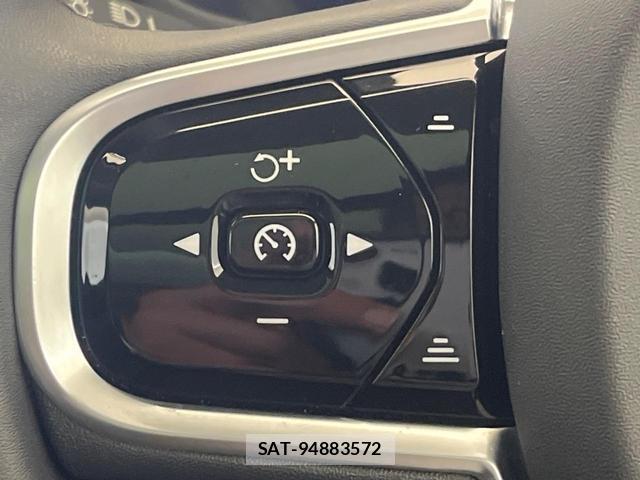 Volvo V90 2024-06 8277062-9