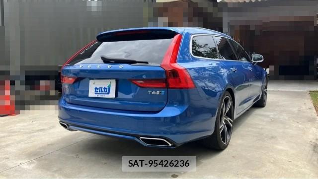 Volvo V90 2017-08 8282342-12