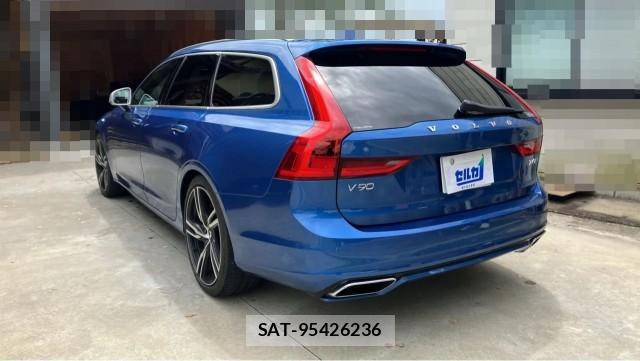 Volvo V90 2017-08 8282342-13