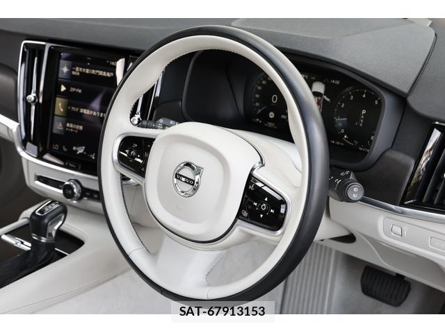 Volvo V90 2017-11 8285235-3