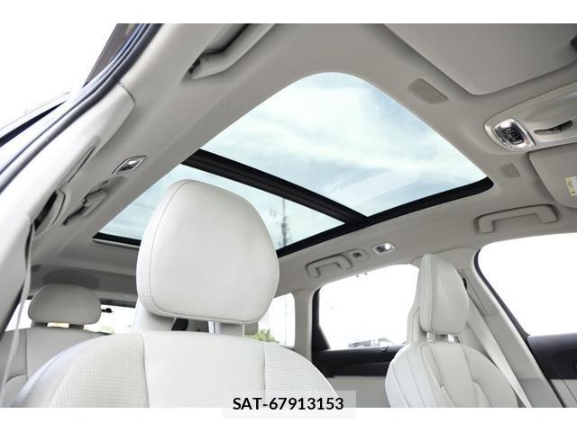 Volvo V90 2017-11 8285235-9