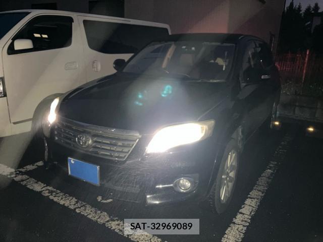Toyota VANGUARD 2013-08 8277547-0