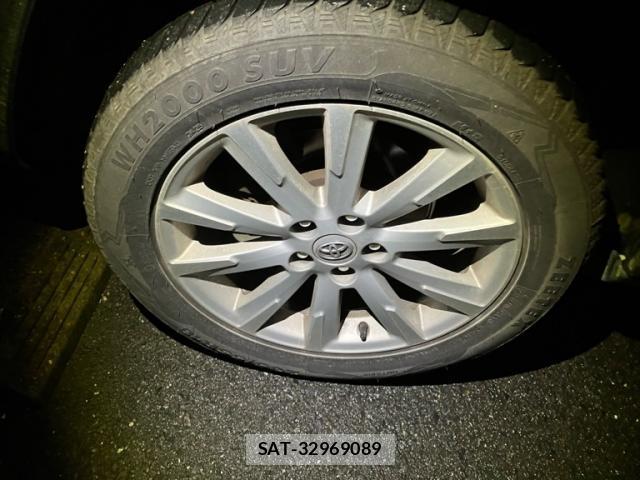 Toyota VANGUARD 2013-08 8277547-7