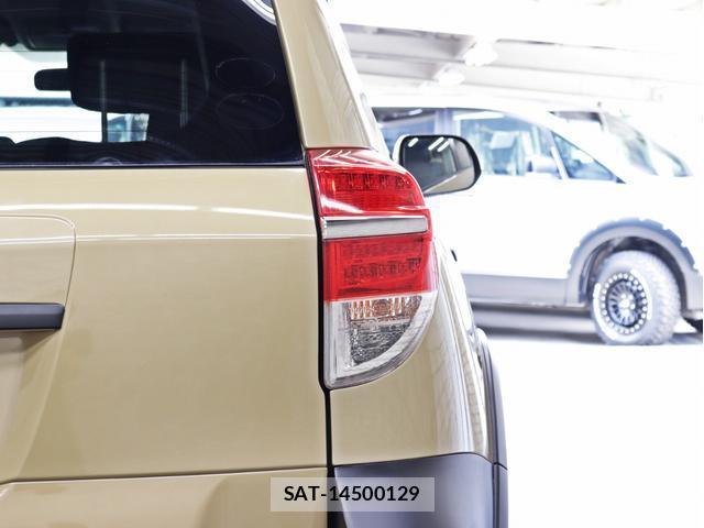 Toyota VANGUARD 2012-03 8277811-17