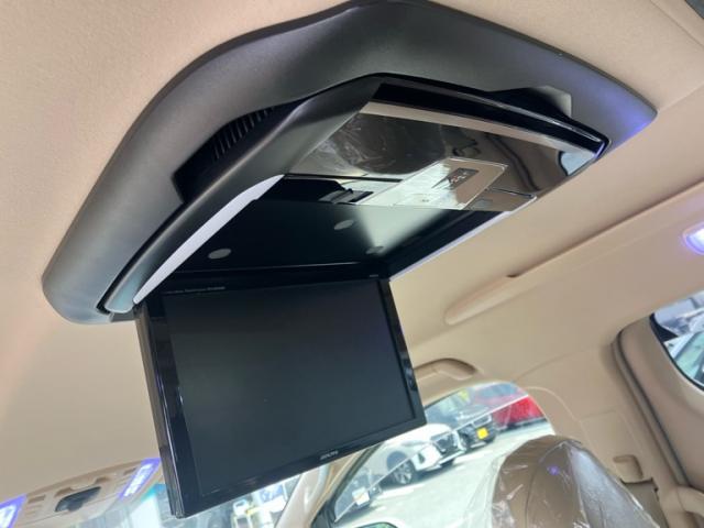 Toyota VELLFIRE 2014-05 8279628-11