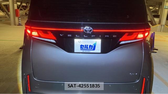 Toyota VELLFIRE 2026-02 8280629-1