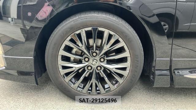 Toyota VELLFIRE 2024-02 8280851-8