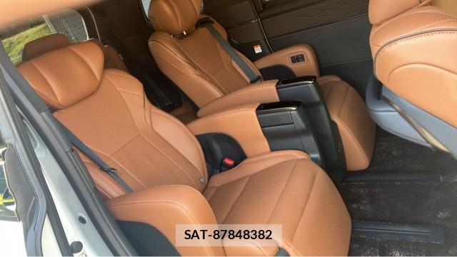 Toyota VELLFIRE 2023-11 8280956-6