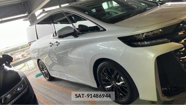 Toyota VELLFIRE 2023-07 8281032-3