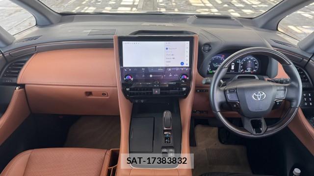 Toyota VELLFIRE 2025-02 8281033-2