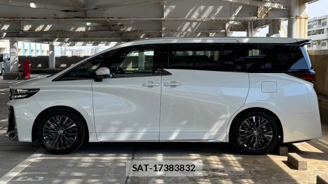 Toyota VELLFIRE 2025-02 8281033-9