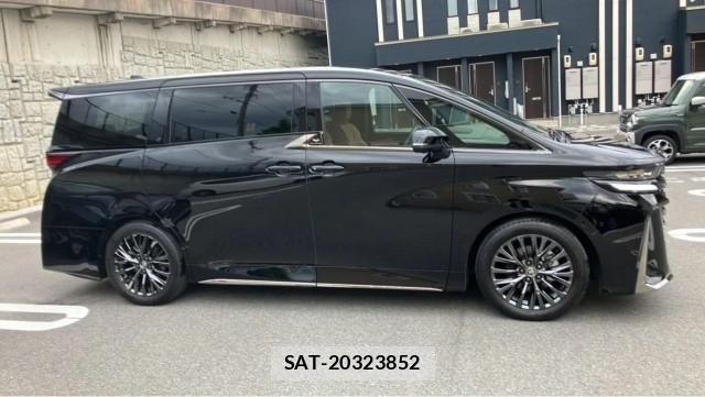 Toyota VELLFIRE 2024-11 8281044-3
