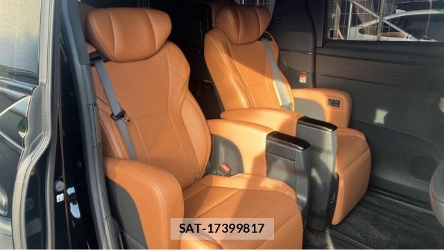 Toyota VELLFIRE 2024-11 8281394-6