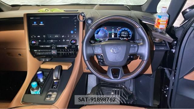 Toyota VELLFIRE 2023-09 8281435-16