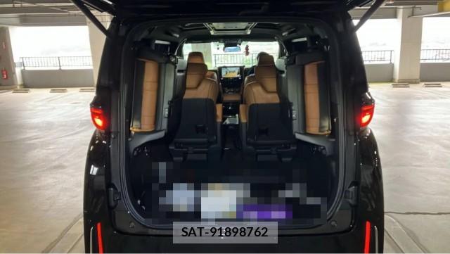 Toyota VELLFIRE 2023-09 8281435-17