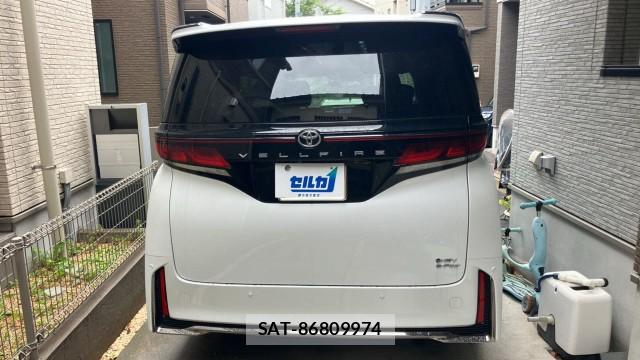 Toyota VELLFIRE 2024-03 8281440-1
