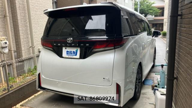 Toyota VELLFIRE 2024-03 8281440-12
