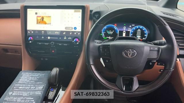 Toyota VELLFIRE 2024-10 8281443-16