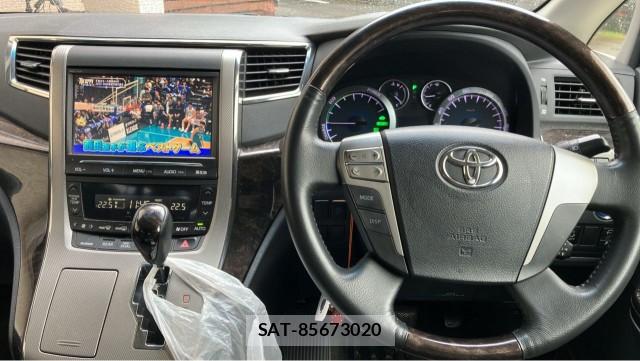 Toyota VELLFIRE 2014-12 8281498-16