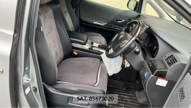 Toyota VELLFIRE 2014-12 8281498-5