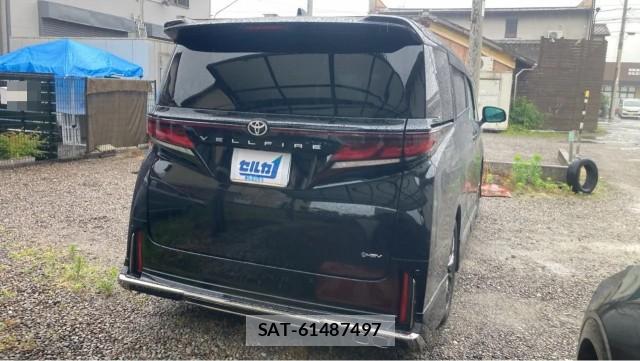 Toyota VELLFIRE 2024-08 8281528-12