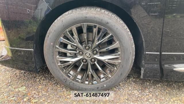 Toyota VELLFIRE 2024-08 8281528-8