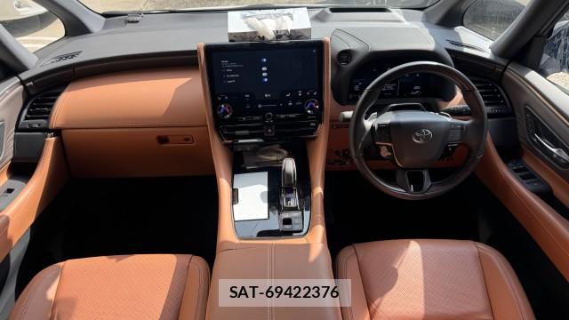 Toyota VELLFIRE 2024-09 8281633-2